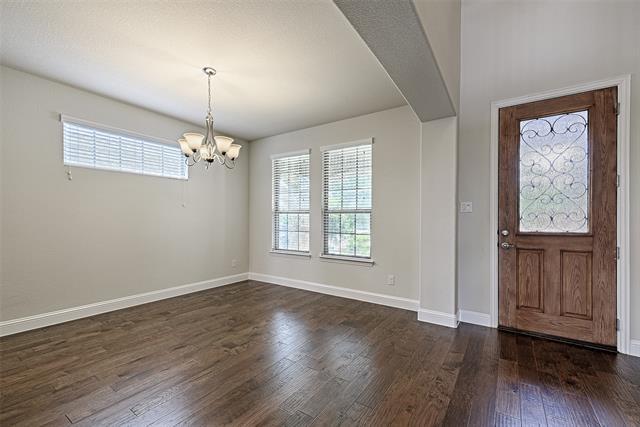 Photo - 1208 Uplands Dr