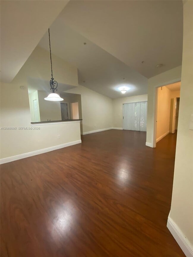 Photo - 2520 Centergate Dr Unit 303