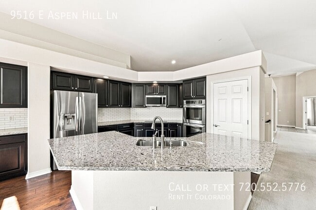 9516 E Aspen Hill Ln