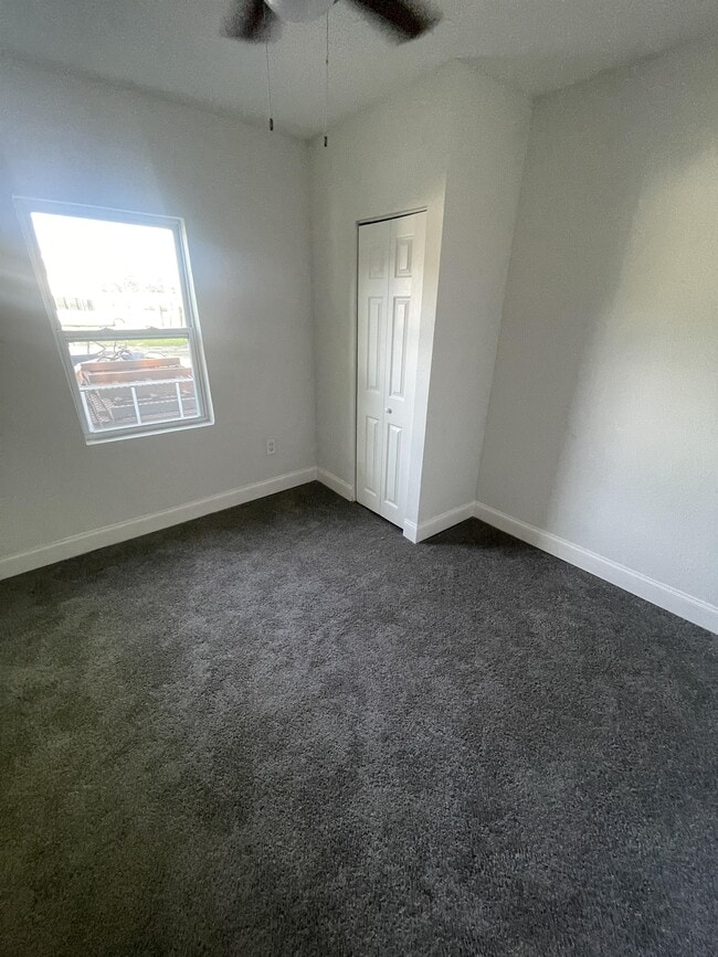 Photo - 1282 W 27th St
