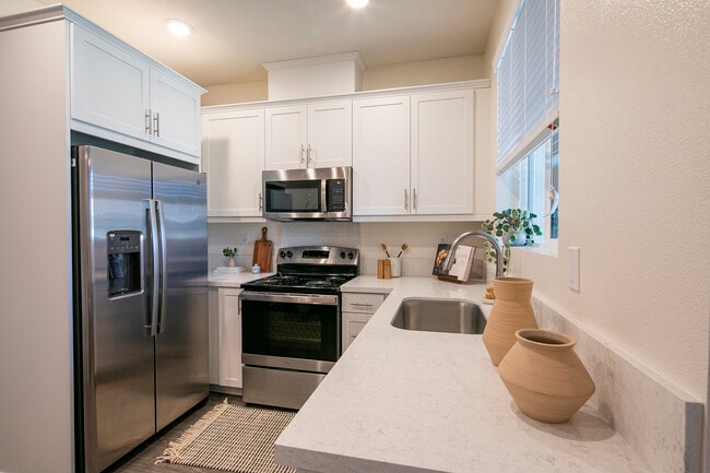 Photo - Stadium Park Apartments