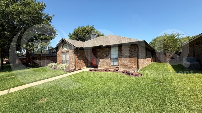 Photo - 416 W Oak St