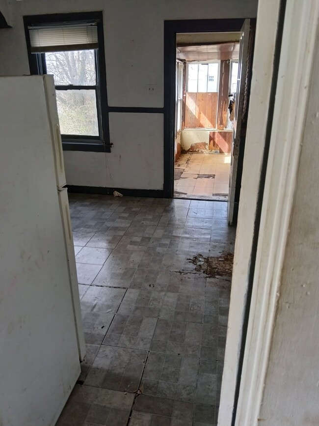 Photo - 4931 Plover Ave