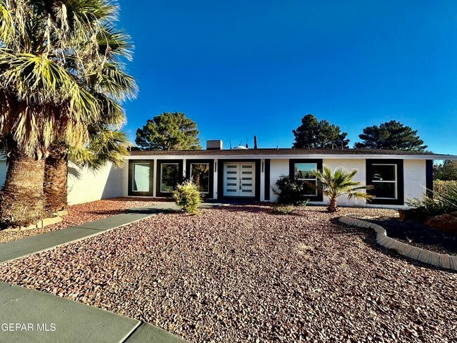 Photo - 6332 El Risco St