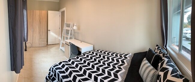 Photo - 651 BERNAL AVE Unit room 1