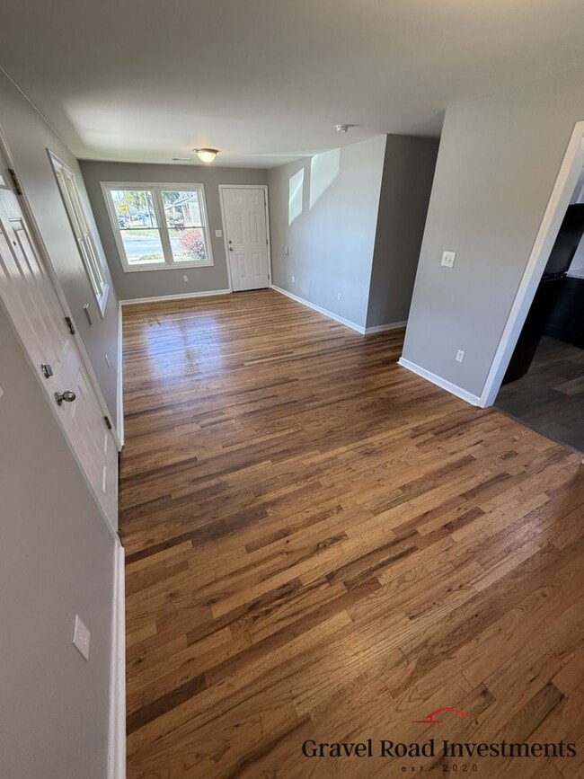 Photo - Beautifully Remodeled 3-Bedroom, 1-Bathroom House with Fenced Backyard