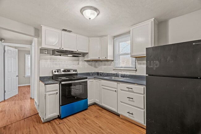 Photo - 161 Anistasia Dr