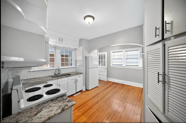 Photo - 3597 E Wilson St