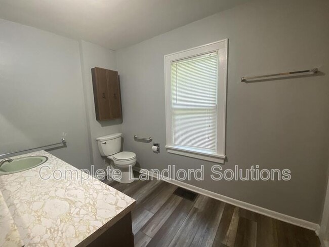 Photo - 1851 Gannon Rd