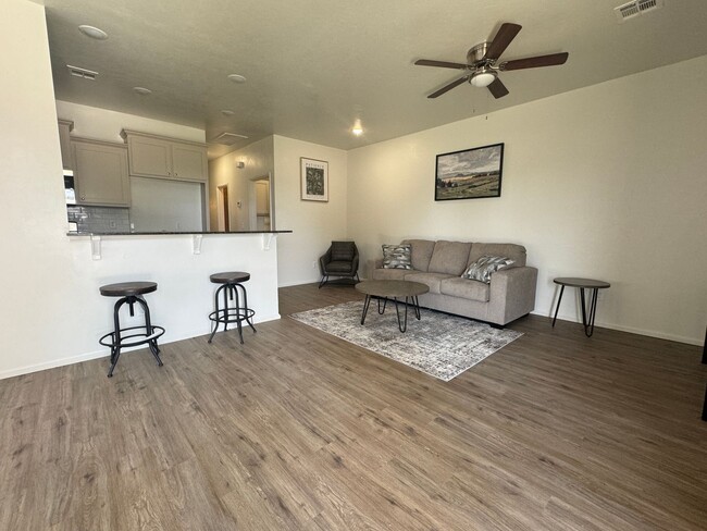 Photo - 1323 SW Oklahoma Ave Unit 1323 SW Oklahoma Apt A