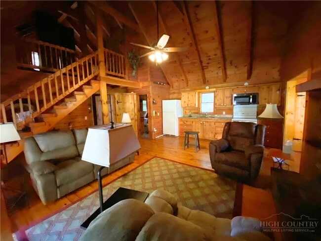 Photo - 329 Ballou Mills Rd