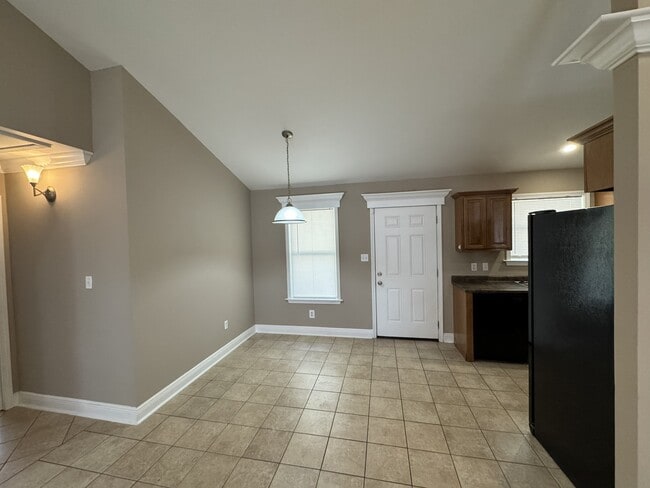 Photo - 214 Hibiscus St