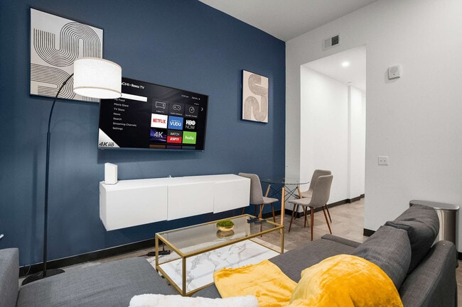 Photo - 800 Penn Ave Unidad ID1075244P