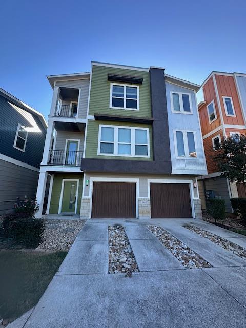 Photo - 2621 Witsome Loop