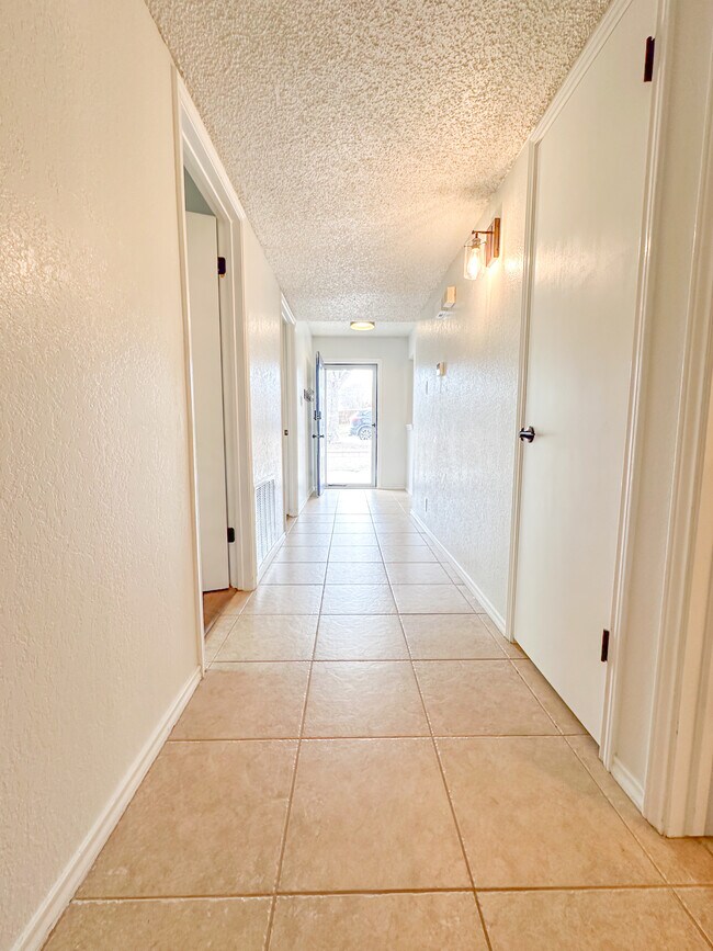 Photo - 3707 French Wood Dr