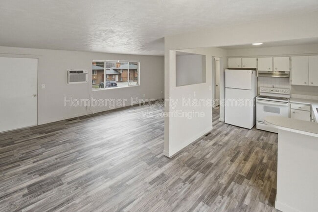 Photo - 9715 N Stevens St