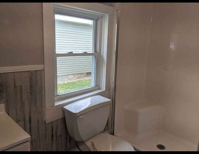 Photo - 506 Reavis St