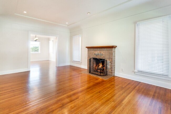 3933 Georgia St Unidad 3935 Georgia