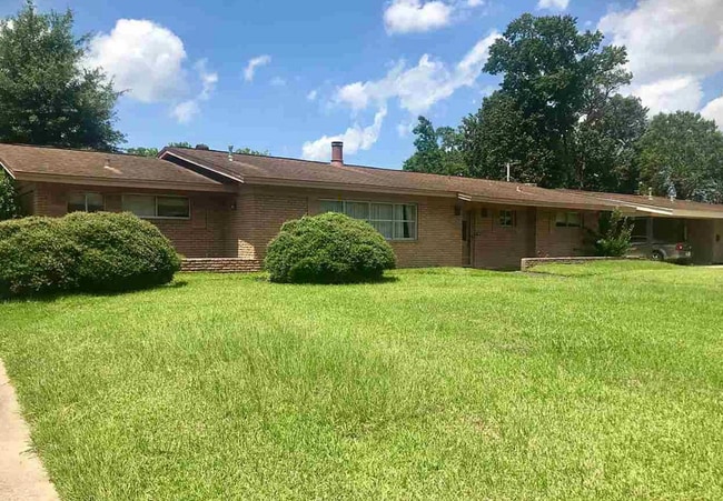 Photo - 3490 Crestwood Dr Casa