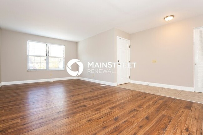 3 Bedroom Pet-Friendly Home in Florissant, MO with Main Street Renewal