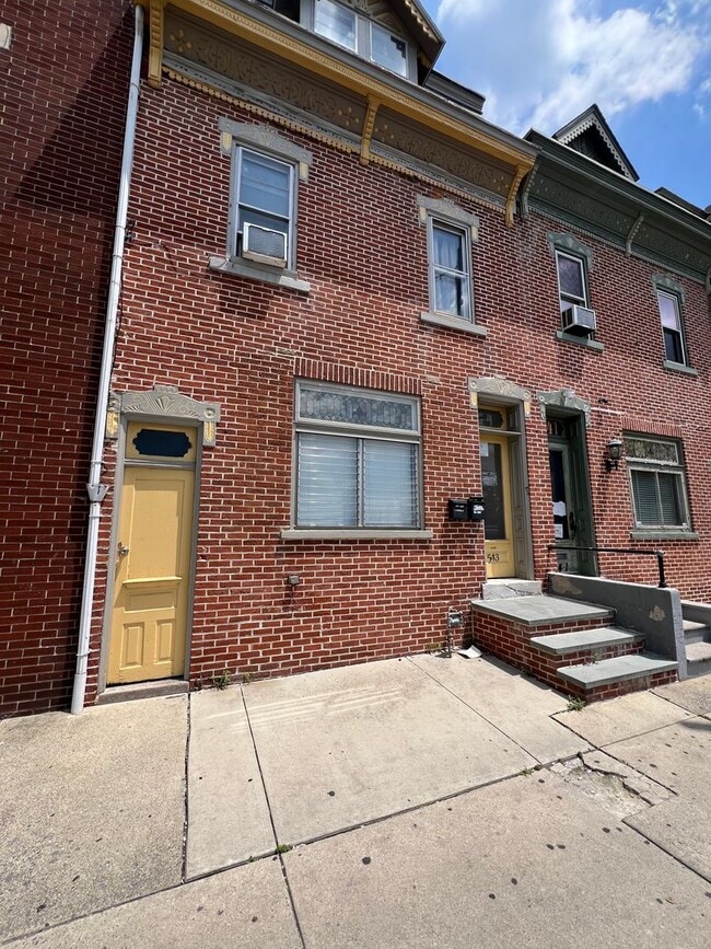 Photo - 543 N 7th St Apartment Unit 1st Floor