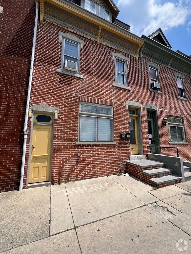 Building Photo - 543 N 7th St Unit 1st Floor Rental