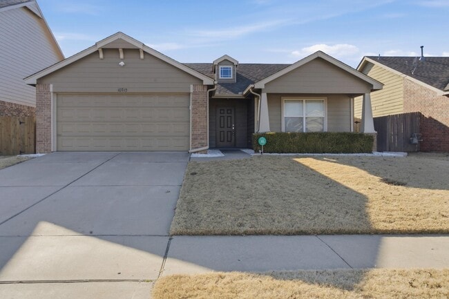 Building Photo - 10710 N 146th E Ave