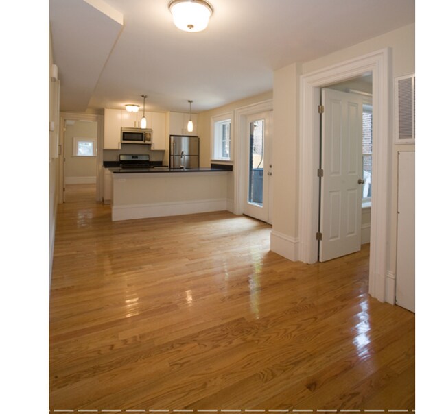 Photo - 662 Massachusetts Ave