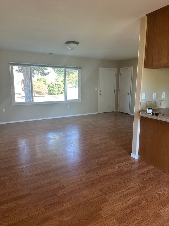Photo - 1323 Haupt Ave