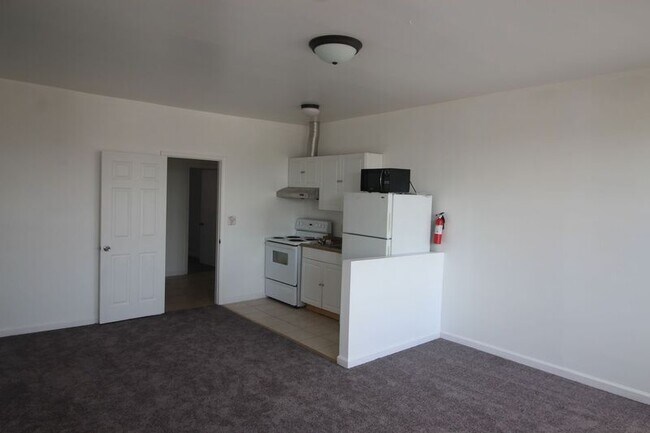 Photo - 2516 N Charles St Unit #2