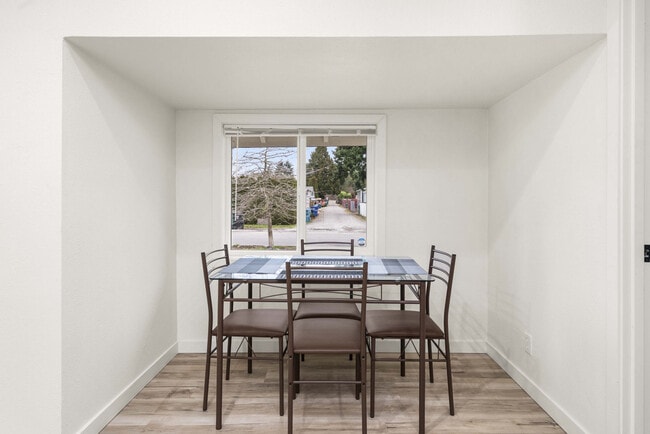 Photo - 815 SW Cloverdale St Unidad ID1391351P