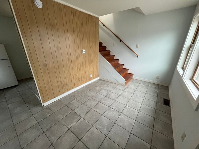 1 Bedroom W/ Loft Area