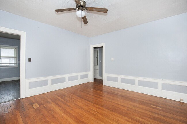 Photo - 2827 Avondale Ave Unit 2