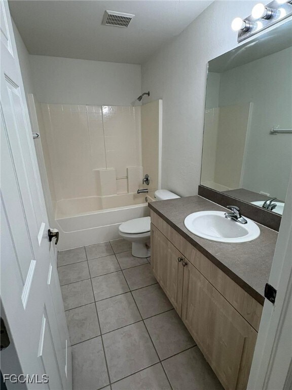 Photo - 1321 Diplomat Pkwy E