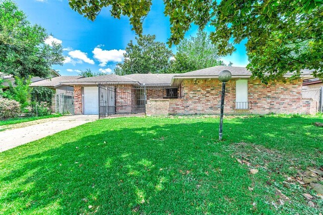 Photo - 10546 Pleasanton Dr