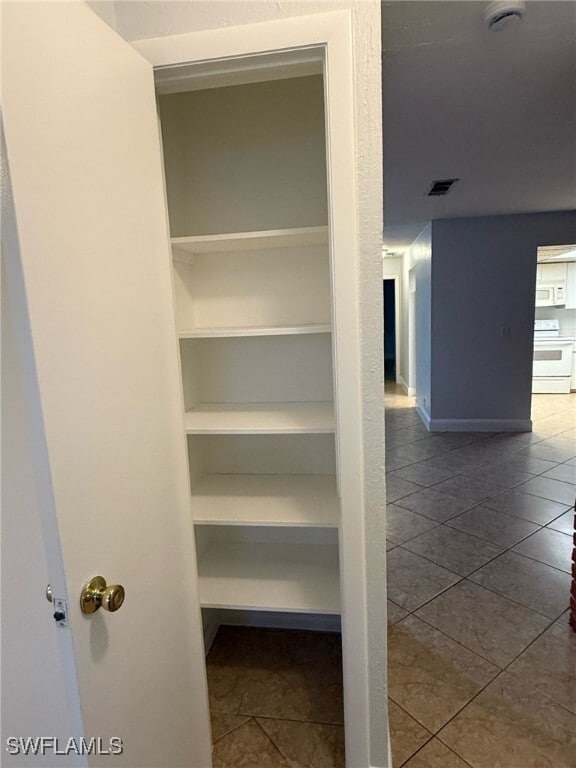 Building Photo - 4524 SE 11th Pl