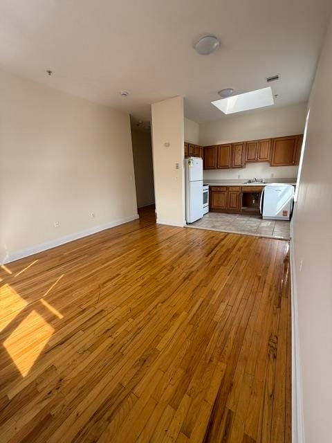 Building Photo - 144 Virginia Ave Unit 406