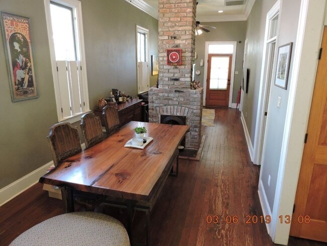 Photo - Renovated 2BR/1BA cottage in Historic Beauregard Town