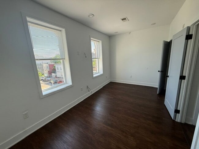 Photo - 3213 W Susquehanna Ave Unit 3
