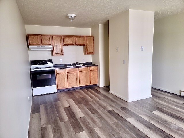 Photo - The Summit Ford Apartments