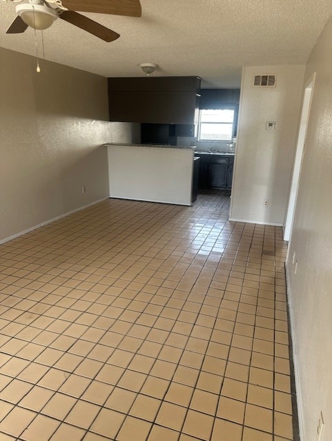 Photo - 112 E Crest Dr Unit B