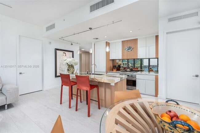 Photo - 2831 S Bayshore Dr Unit 2205