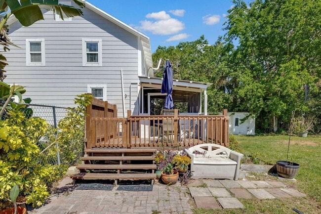 Photo - 1425 E Crisafulli Rd