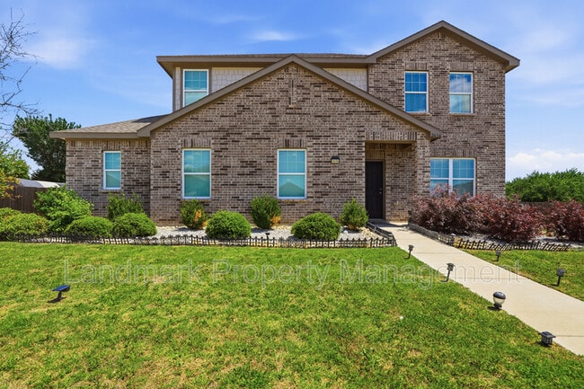 Building Photo - 2636 Sagebrush Dr