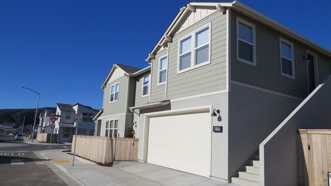 Photo - Modern 1 Bedroom Apartment in Desirable San Luis Ranch Homes- All Utilities Included