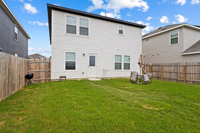 Photo - Charming Home Awaits: Spacious & in a Prime Location