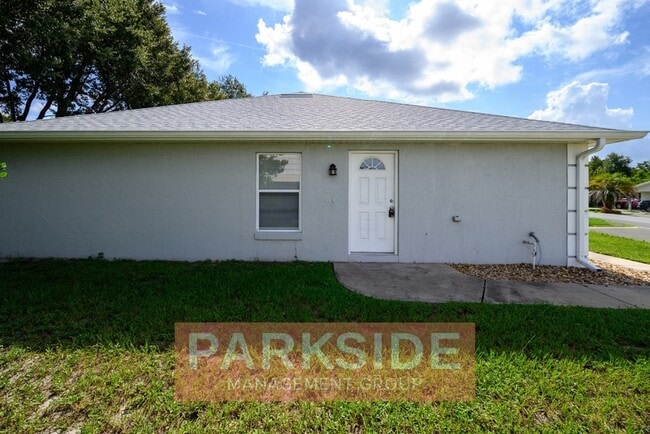 Photo - 152 Cascade St