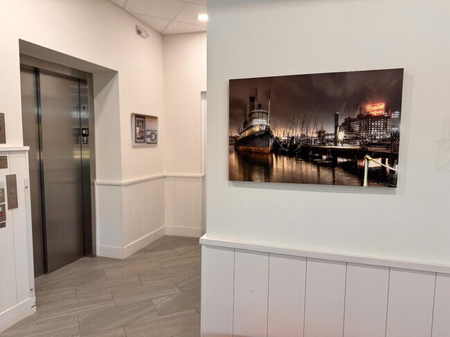 Photo - 214 Pier 1 Rd