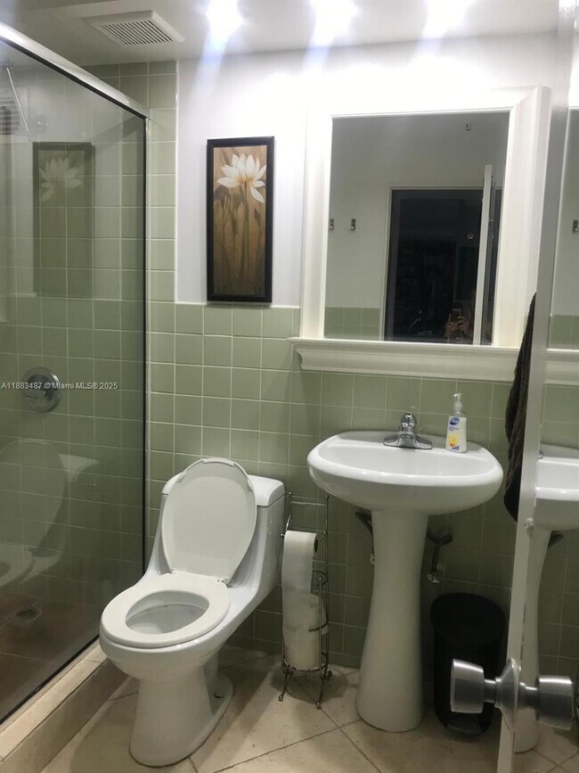 Photo - 401 Ocean Dr Unidad 909