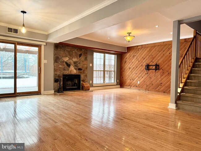 Photo - 101 Sarahs Ln